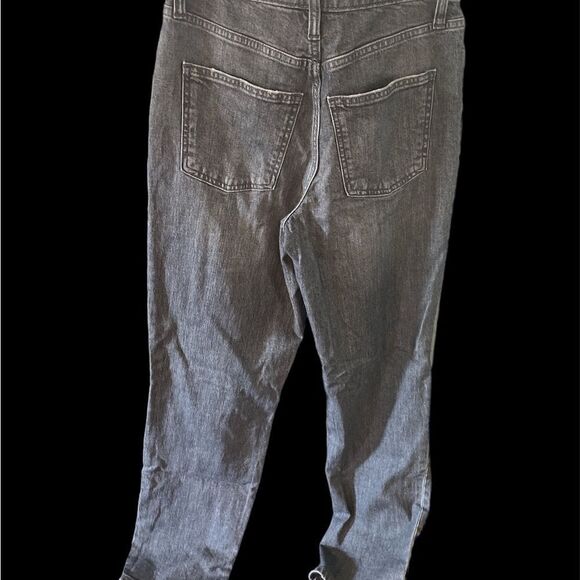 Universal Thread women’s Vintage Straight jeans - gray wash - size 0 / 25R - Picture 2 of 4